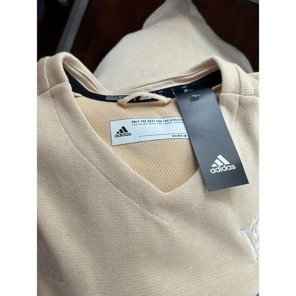 Men's NWT Adidas Large Yellow Crewneck Eagle / Bird Logo Sweater - Picture 4 of 9